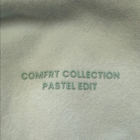 Comfrt Pastel Edit Light Blue Hoodie and Sweatpants Set - Picture 3 of 12